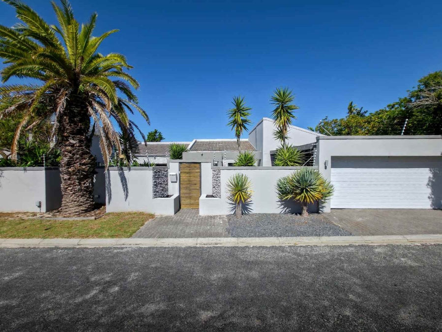 3 Bedroom Property for Sale in Blouberg Sands Western Cape
